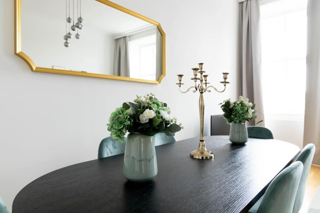 Franz 24 - Typical Viennese Apartment In The Heart Of Βιέννη Εξωτερικό φωτογραφία